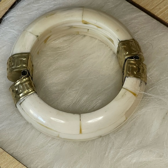 Indian Style Brass & Wood Bangle with White tones.  
3" x 1 1/4” wide. - Picture 4 of 5